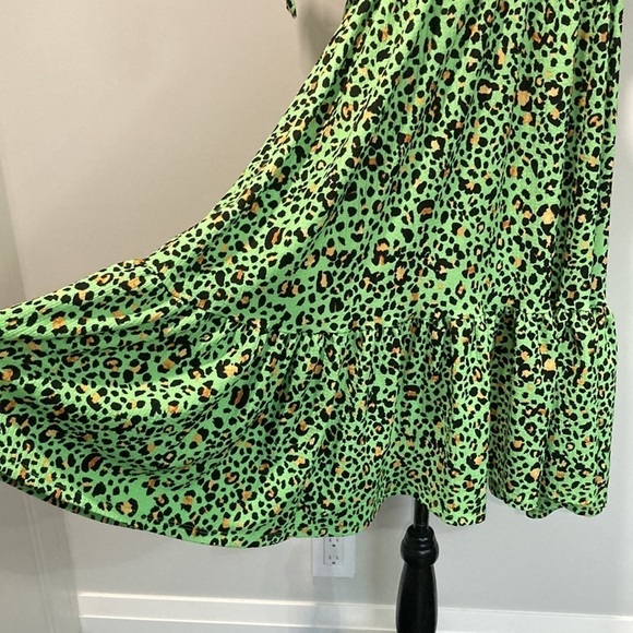 H&M Green Animal Print BabyDoll Dress - Picture 5 of 12